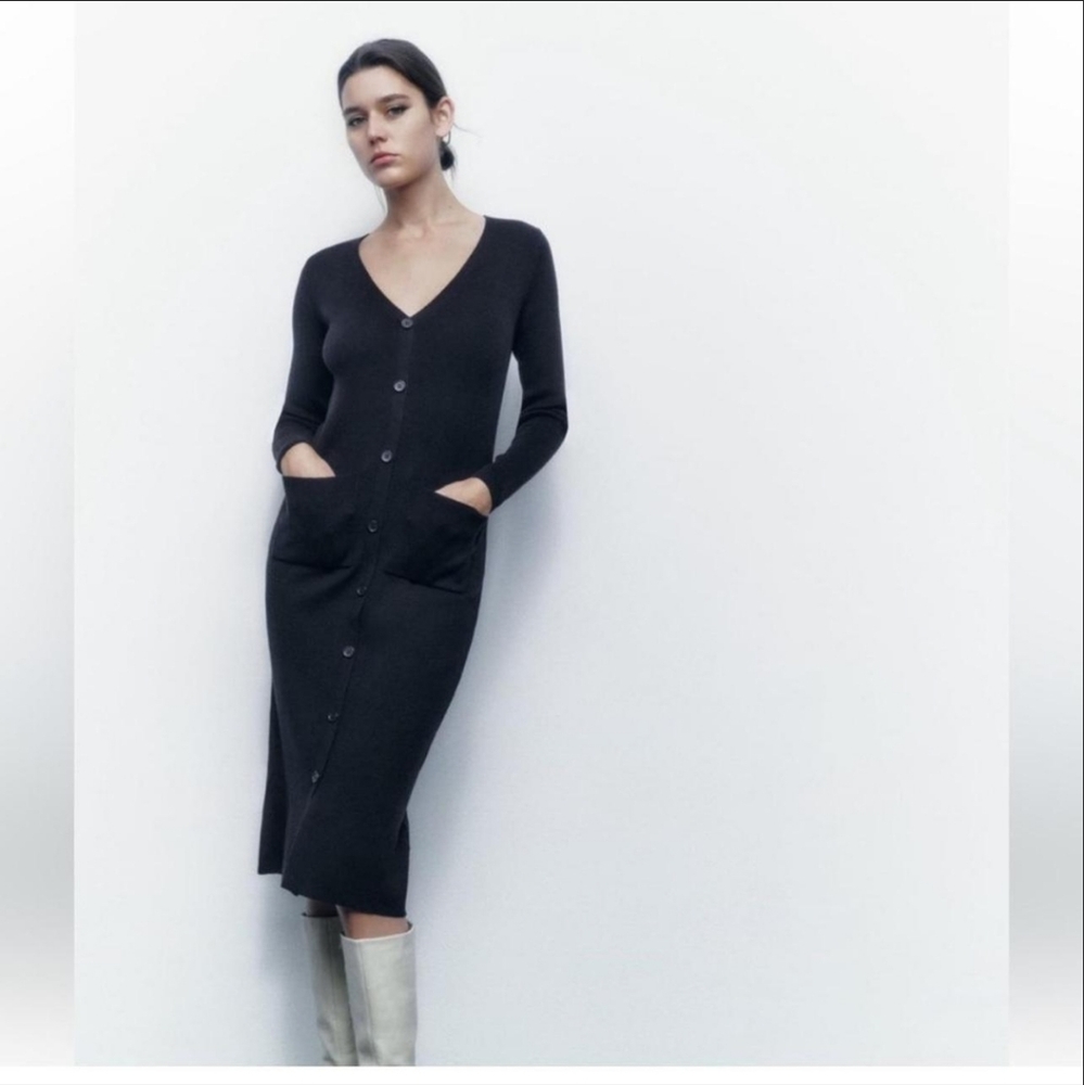 Zara navy knitted dress